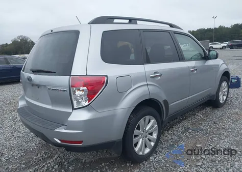 2012 Subaru Forester 2.5X Premium z USA, uszkodzony, nr VIN JF2SHBDC0CH459067